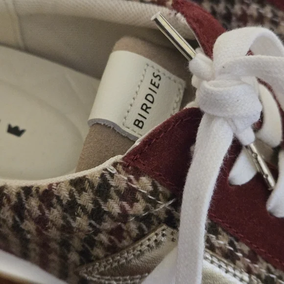 Birdies Size 8.5 Women's Roadrunner Sneaker Primary Plaid - Picture 5 of 13